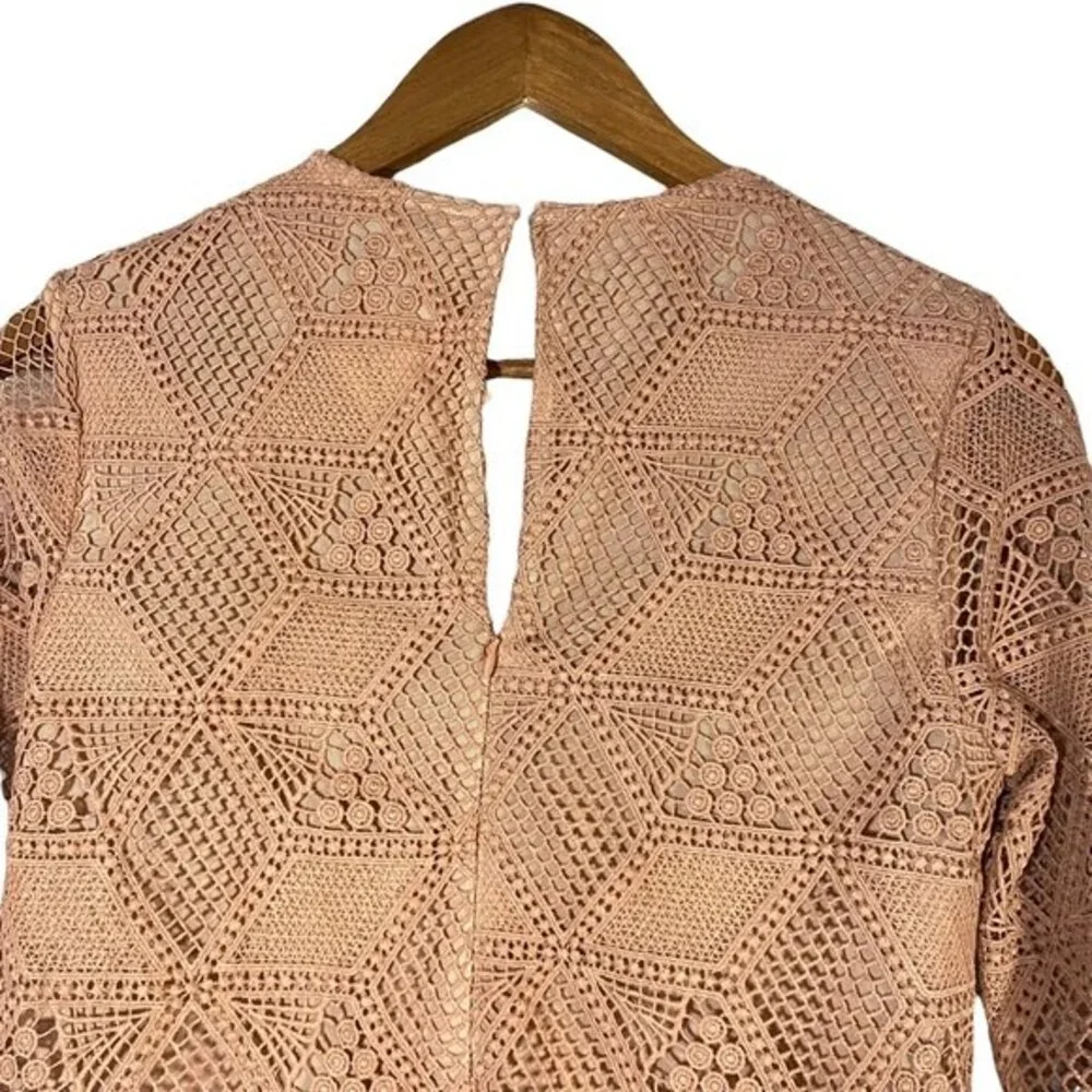 Current Air Womens Lace Top Mauve Size XS New With Tag NWT